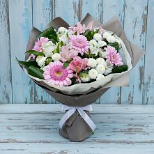 Букет цветов из:  Герберы, Альстромерии и Хризантемы в Северо-Курильске