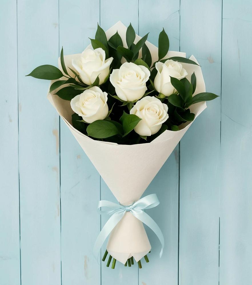 Букет цветов из: Розы в Северо-Курильске