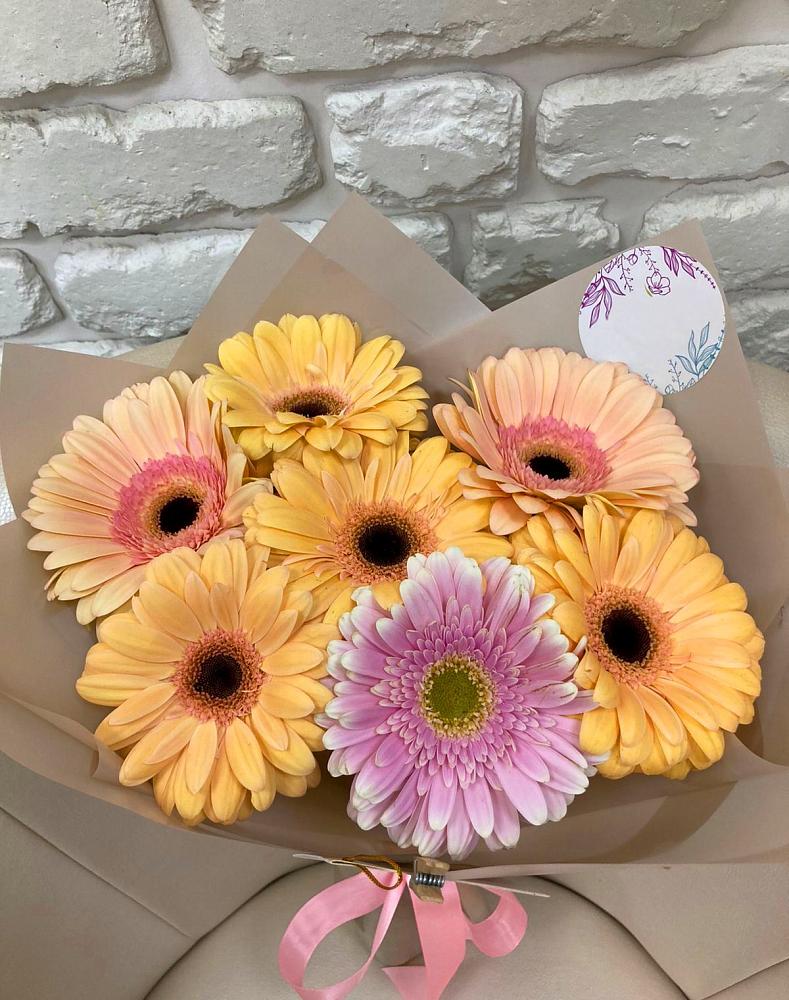 Букет цветов из: Герберы в Северо-Курильске