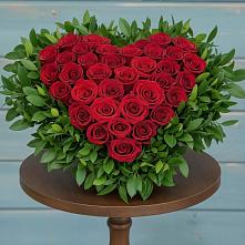 Цветочная композиция из Розы в виде сердца #REPLACE_PRED# Северо-Курильске