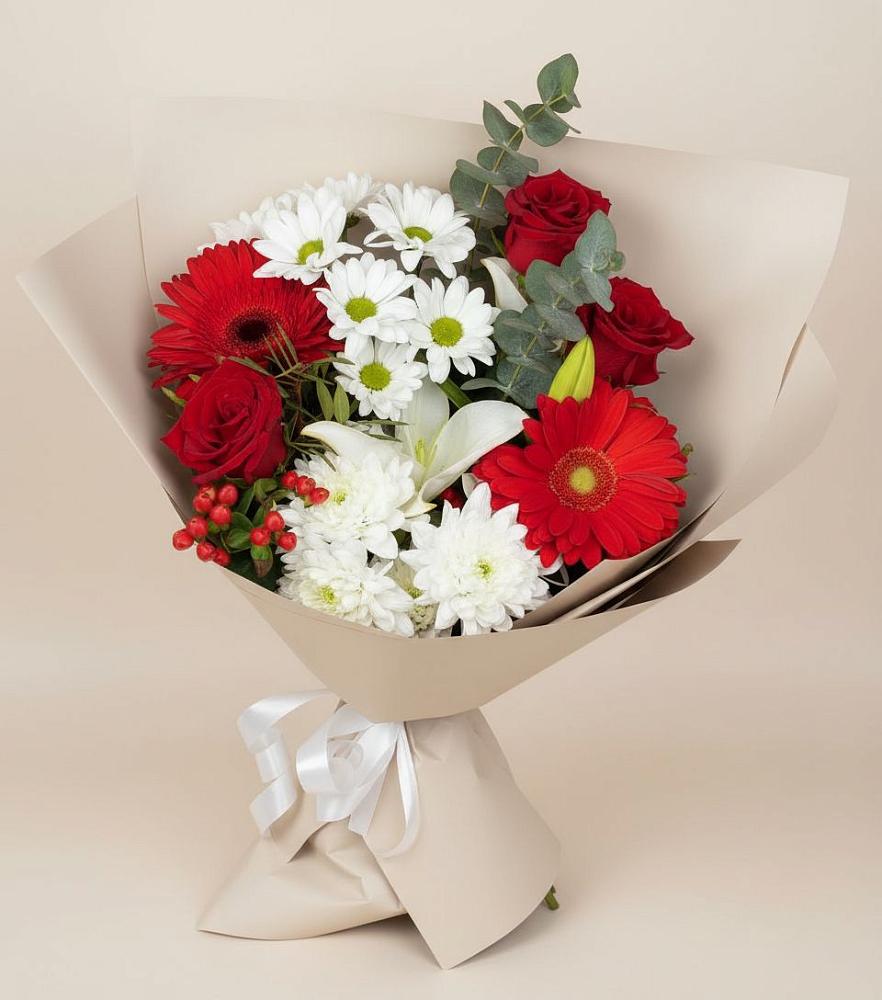 Букет цветов из: Розы, Хризантемы, Герберы и Лилии в Северо-Курильске