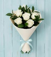 Букет цветов из:  Розы в Северо-Курильске