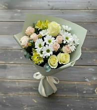 Букет цветов из:  Альстромерии, Розы и Хризантемы в Северо-Курильске