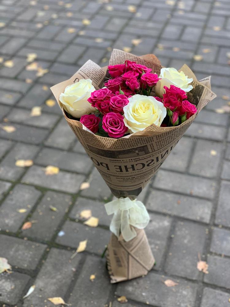 Букет цветов из: Розы в Северо-Курильске