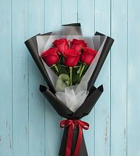 Букет цветов из:  Розы в Северо-Курильске